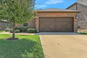 1520 Summit View Ln, Little Elm, TX 76227 - Photo 2