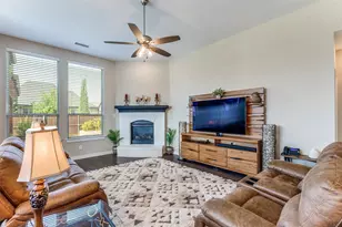 9917 Echo Summit Dr, Little Elm, TX 75068 - Photo 8