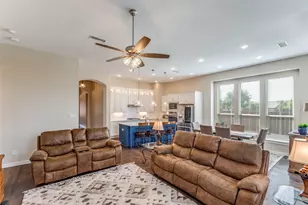 9917 Echo Summit Dr, Little Elm, TX 75068 - Photo 10