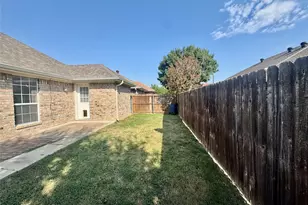 1003 Dawn Ct, Granbury, TX 76048 - Photo 24