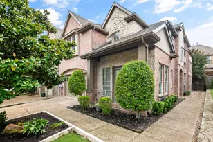 2415 Greymoore Dr, Frisco, TX 75034 - Photo 2