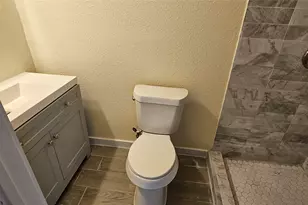 8750 Wadlington Ave, Dallas, TX 75217 - Photo 12