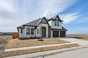 1013 Butterfly, Justin, TX 76247 - Photo 2