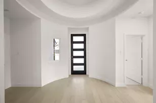 1013 Butterfly, Justin, TX 76247 - Photo 4