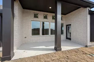 1013 Butterfly, Justin, TX 76247 - Photo 26