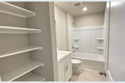 9400 Mountain Pass Drive, Fort Worth, TX 76108 - Photo 18