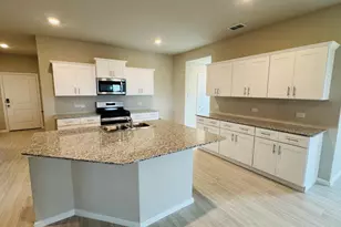 9400 Mountain Pass Dr, Fort Worth, TX 76108 - Photo 2