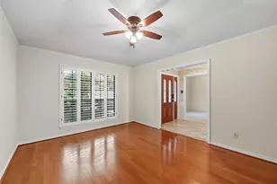 2201 Adams Dr, Arlington, TX 76011 - Photo 12