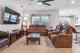 640 Emmons Crk St, Justin, TX 76247 - Photo 6