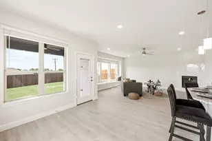 129 Kingfisher Ln, Aledo, TX 76008 - Photo 12