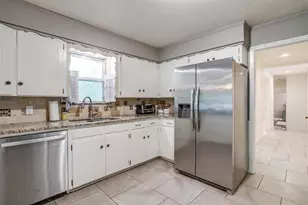 3217 Lubbock Ave, Fort Worth, TX 76109 - Photo 12