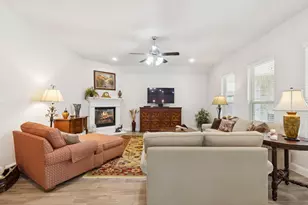 2829 Sandstone Dr, Hurst, TX 76054 - Photo 10