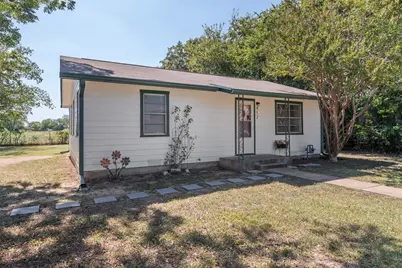 412 S Somervelle, Iredell, TX 76649 - Photo 4