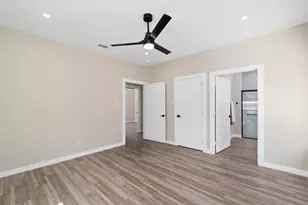 1124 E Annie St, Fort Worth, TX 76104 - Photo 16