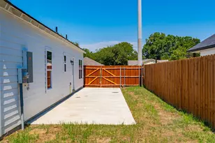 1124 E Annie St, Fort Worth, TX 76104 - Photo 24