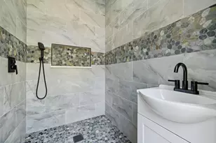 528 Schieme St, River Oaks, TX 76114 - Photo 38