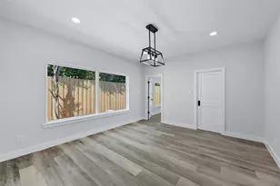 528 Schieme St, River Oaks, TX 76114 - Photo 8