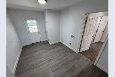 2608 Roseland Street, Fort Worth, TX 76103 - Photo 10