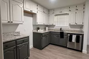 2608 Roseland St, Fort Worth, TX 76103 - Photo 14