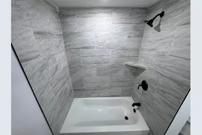 2608 Roseland Street, Fort Worth, TX 76103 - Photo 16