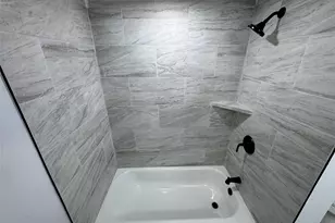 2608 Roseland St, Fort Worth, TX 76103 - Photo 16