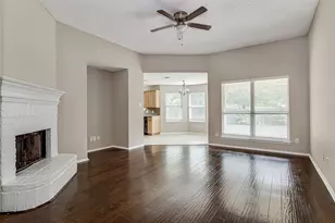 111 Jennings Dr, Waxahachie, TX 75165 - Photo 4