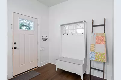 811 N Gaines Street, Ennis, TX 75119 - Photo 6