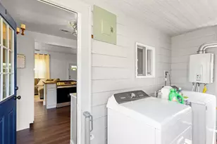 811 N Gaines St, Ennis, TX 75119 - Photo 20