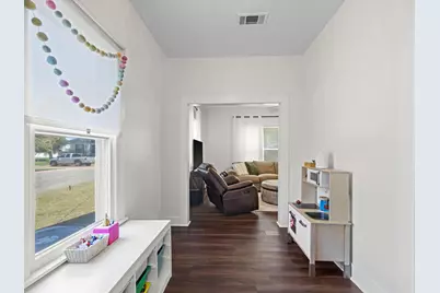 811 N Gaines Street, Ennis, TX 75119 - Photo 14