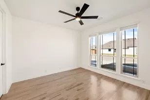 1001 Sedona Trl, Justin, TX 76247 - Photo 6