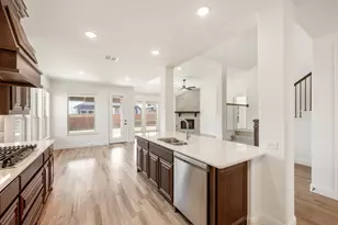 1001 Sedona Trl, Justin, TX 76247 - Photo 14