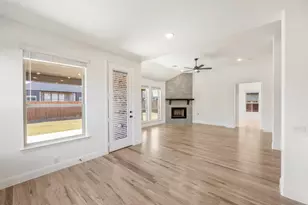 1001 Sedona Trl, Justin, TX 76247 - Photo 16