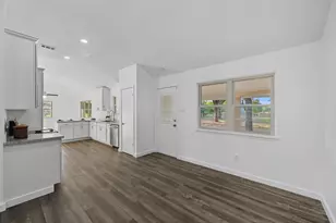 5000 Highpoint Pkwy, Burleson, TX 76028 - Photo 10