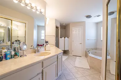 5607 Wedgefield Road, Granbury, TX 76049 - Photo 22