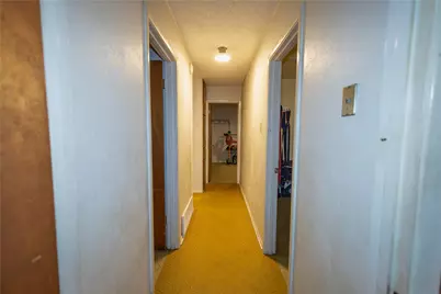 809 Lomo Street, Fort Worth, TX 76110 - Photo 22