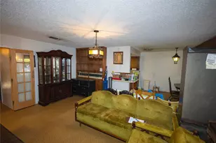 809 Lomo St, Fort Worth, TX 76110 - Photo 12