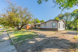 1029 N New Rd, Waco, TX 76710 - Photo 26