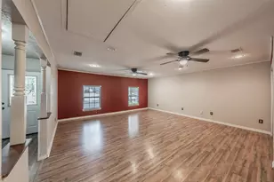 756 NW Wood St, Burleson, TX 76028 - Photo 6