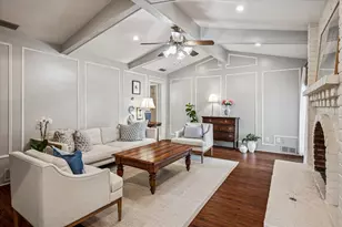 8635 Capri Dr, Dallas, TX 75238 - Photo 16