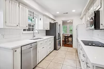 8635 Capri Drive, Dallas, TX 75238 - Photo 12