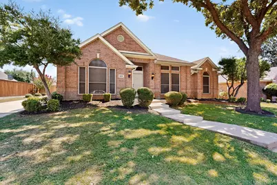 8420 Grand View Drive, North Richland Hills, TX 76182 - Photo 2