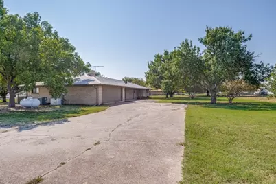 390 Fm 547, Farmersville, TX 75442 - Photo 4