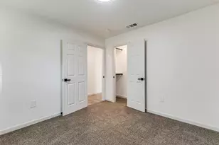 3025 Dahlia Dr, Dallas, TX 75216 - Photo 10