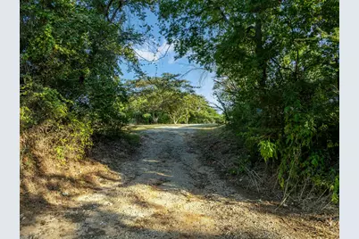 6045 Cr 319, Alvarado, TX 76009 - Photo 2