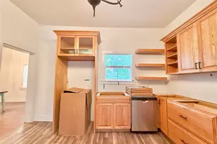 703 N Cleveland Ave, Sherman, TX 75090 - Photo 22