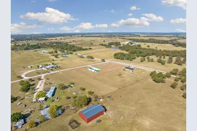 127 Pleasant View Drive, Bridgeport, TX 76426 - Photo 8