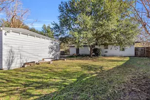 4815 Kelman St, Dallas, TX 75214 - Photo 34