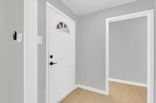 4815 Kelman St, Dallas, TX 75214 - Photo 2