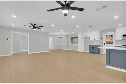 4815 Kelman Street, Dallas, TX 75214 - Photo 16