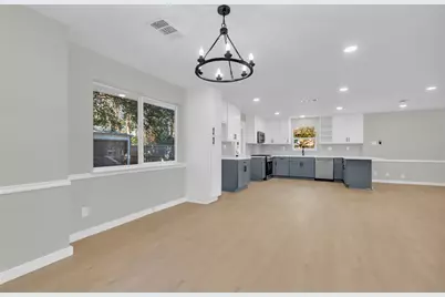 4815 Kelman Street, Dallas, TX 75214 - Photo 10